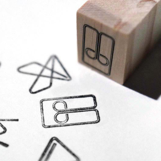 stamp / paper clip