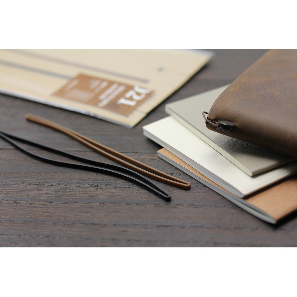 TRAVELER'S notebook Refill <Passport Size> Connecting Rubber Band 011