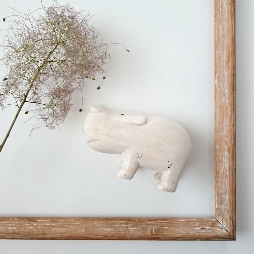 Pole pole wooden animal Hippopotamus