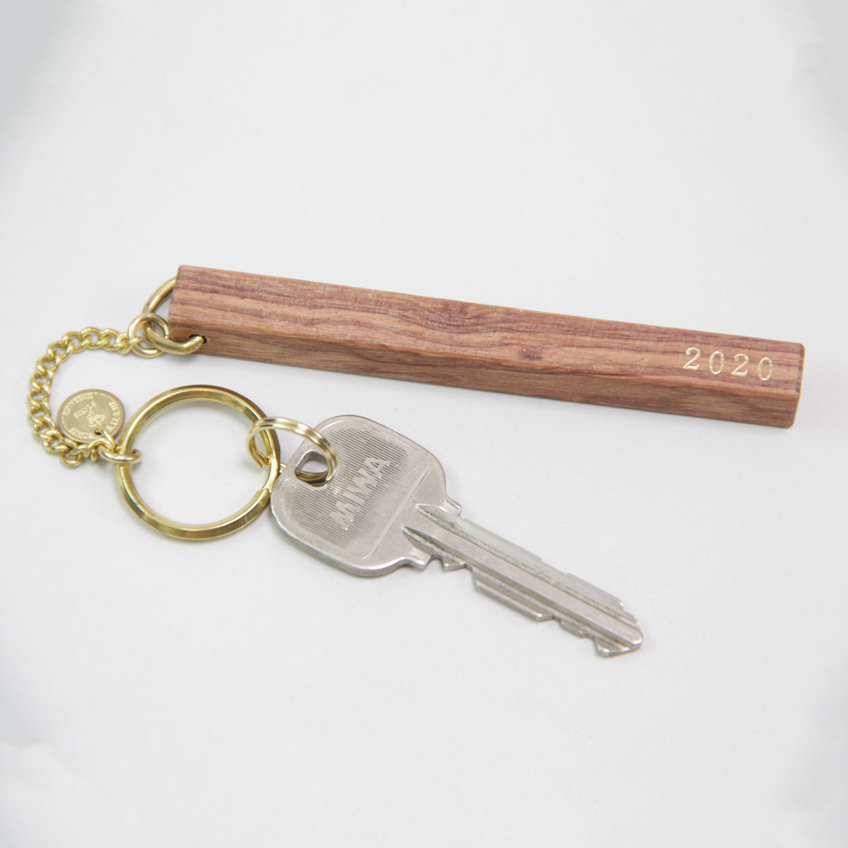 WOOD HOTEL KEY-HOLDER SATINE