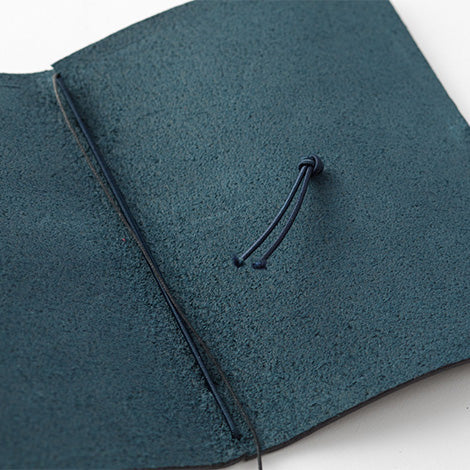 TRAVELER'S notebook Passport Size Blue