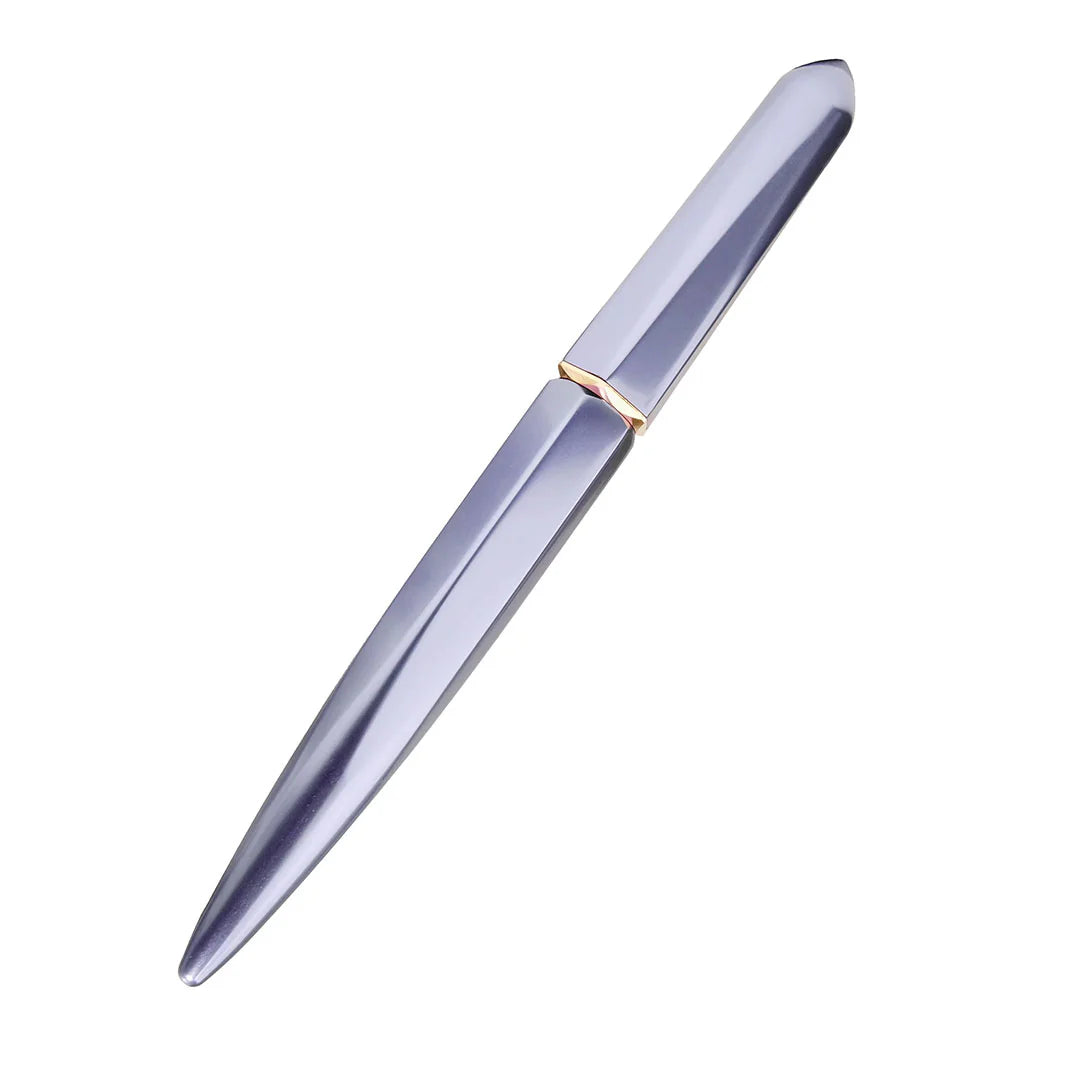 The Marquise Fountain Pen - Pearl Drop Blue - Medium