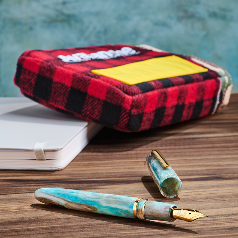 Esterbrook Seasonal Diamondcast Estie - Avalanche - B