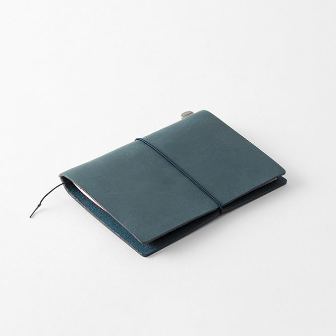 TRAVELER'S notebook Passport Size Blue