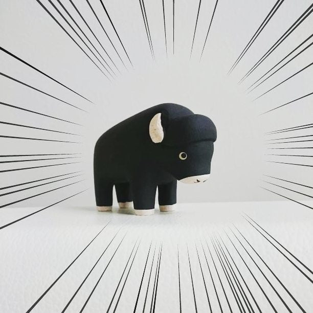 Pole pole wooden animal Bison