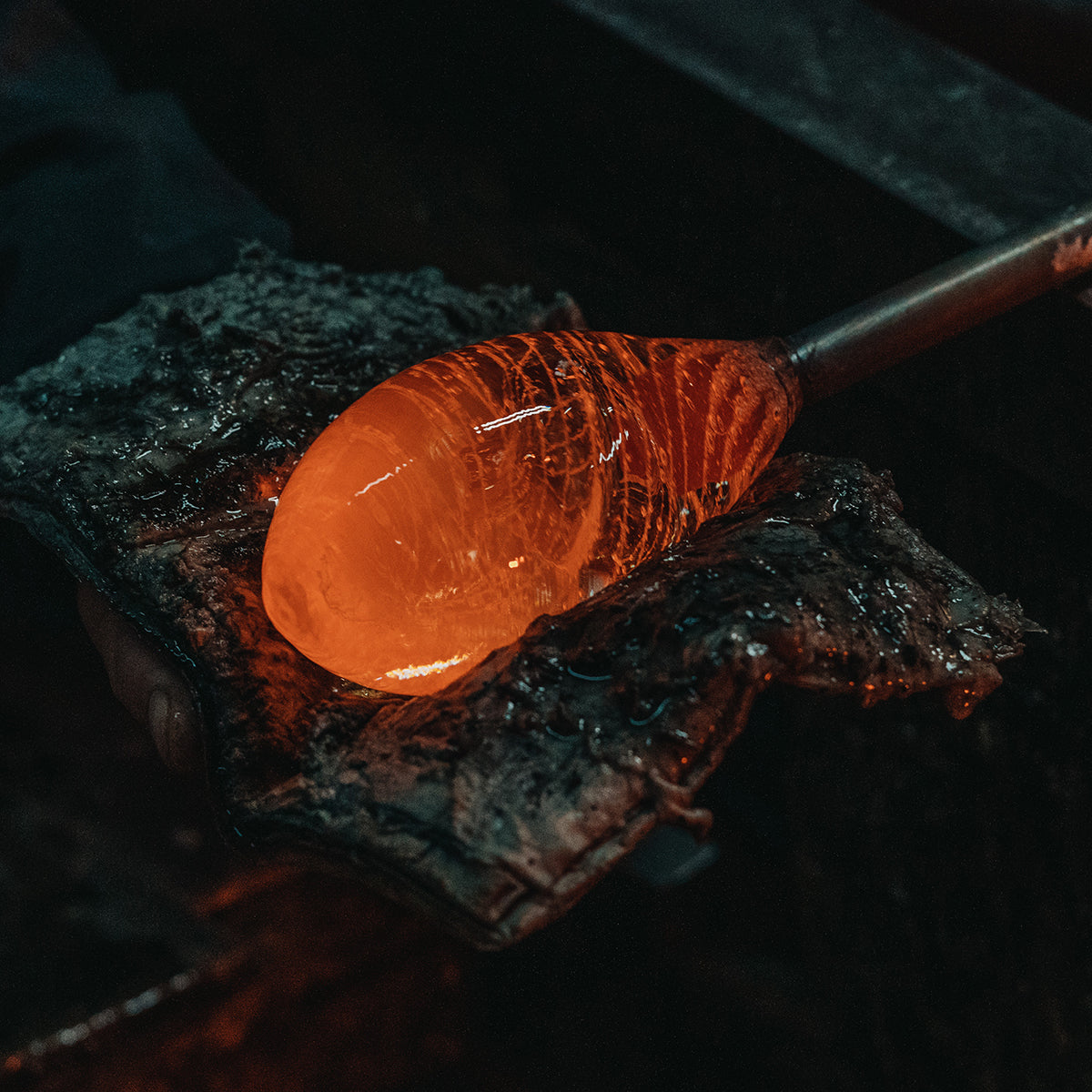 Classic Renaissance - Glass Paperweight - (Dew Glow)