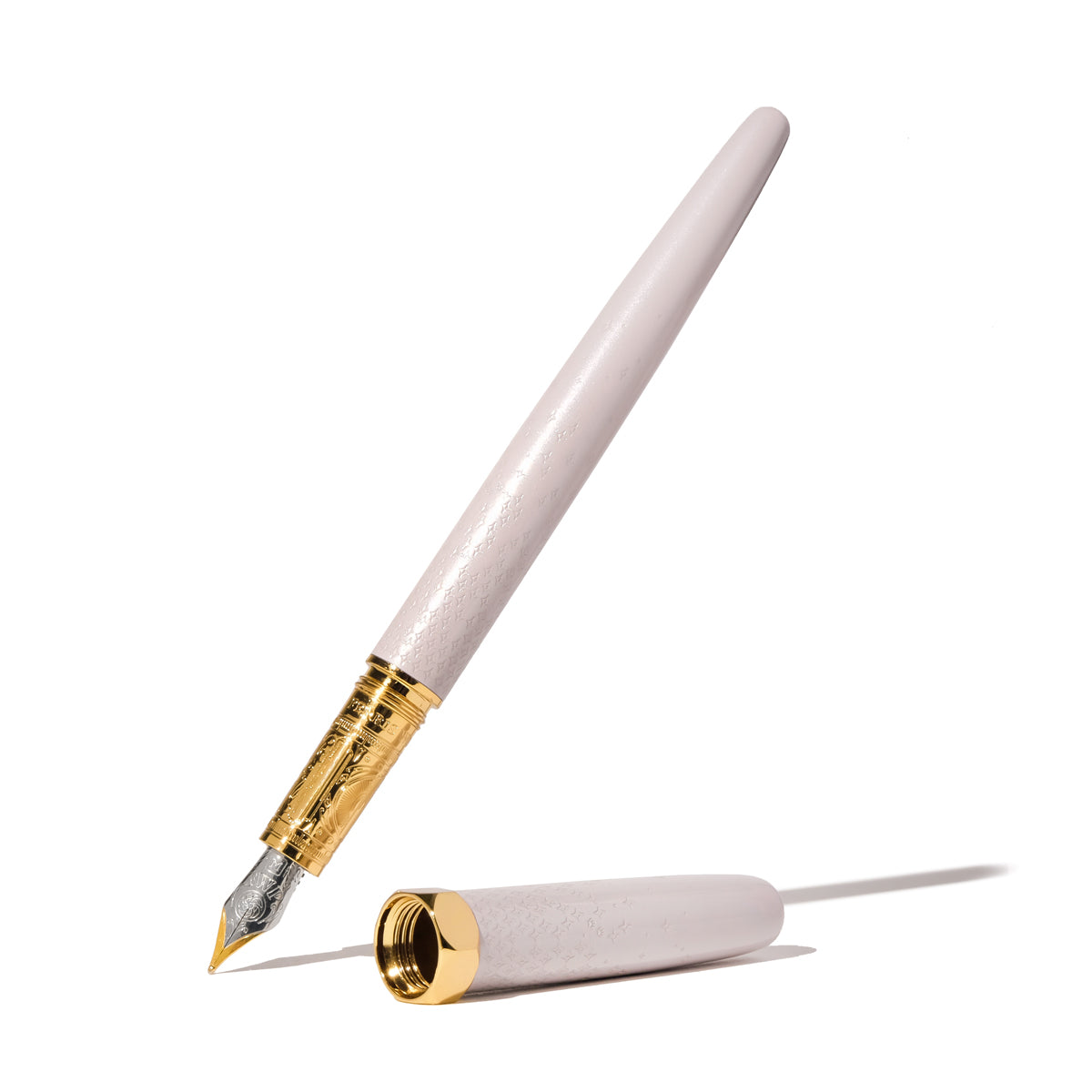 Bijou Fountain Pen - Sandcastle Clay - Medium