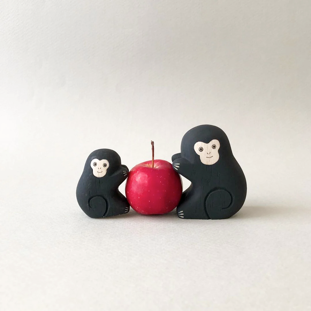 T-Lab./ Polepole Oyako/ Monkey Child