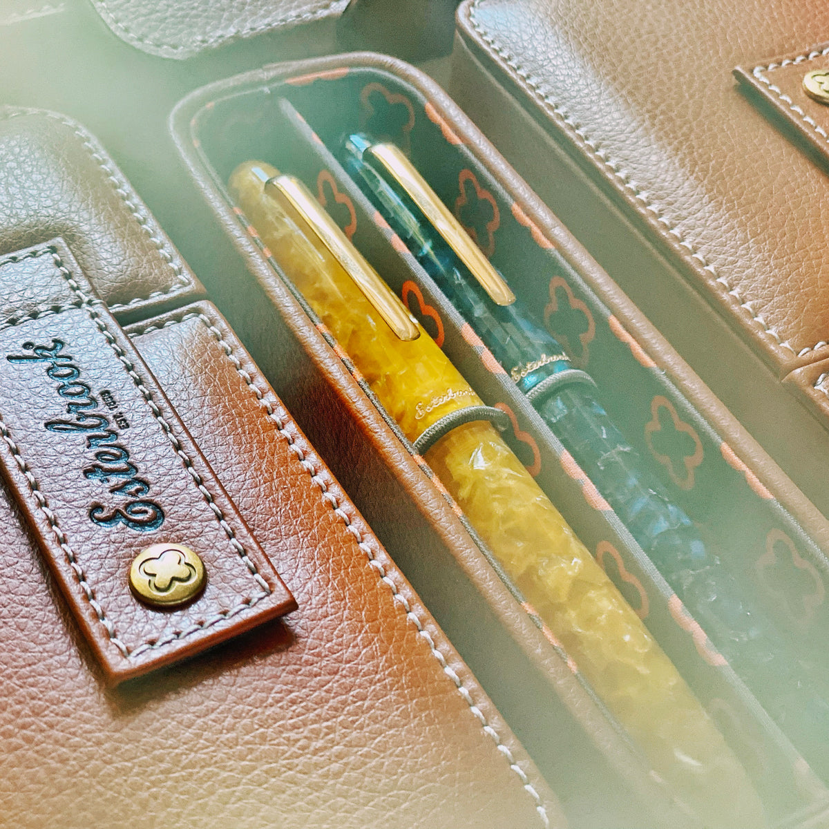 Esterbrook Pen Nook - Double Pen Nook - British Tan
