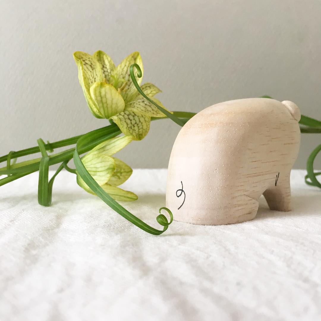 Pole pole wooden animal Pig