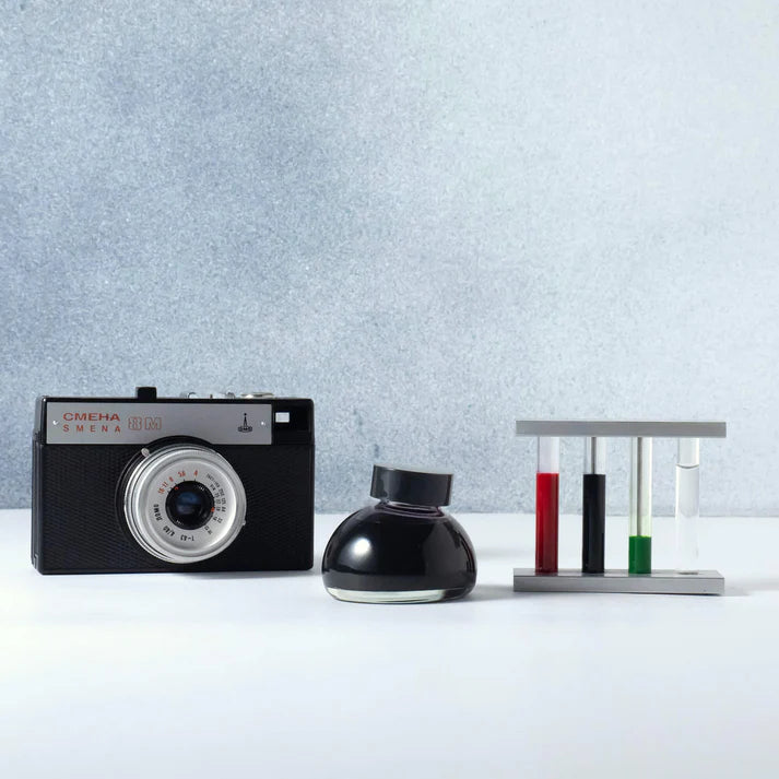 Colour specimen 208 - After school in the clubroom