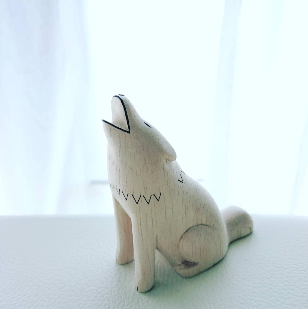 Pole pole wooden animal Wolf