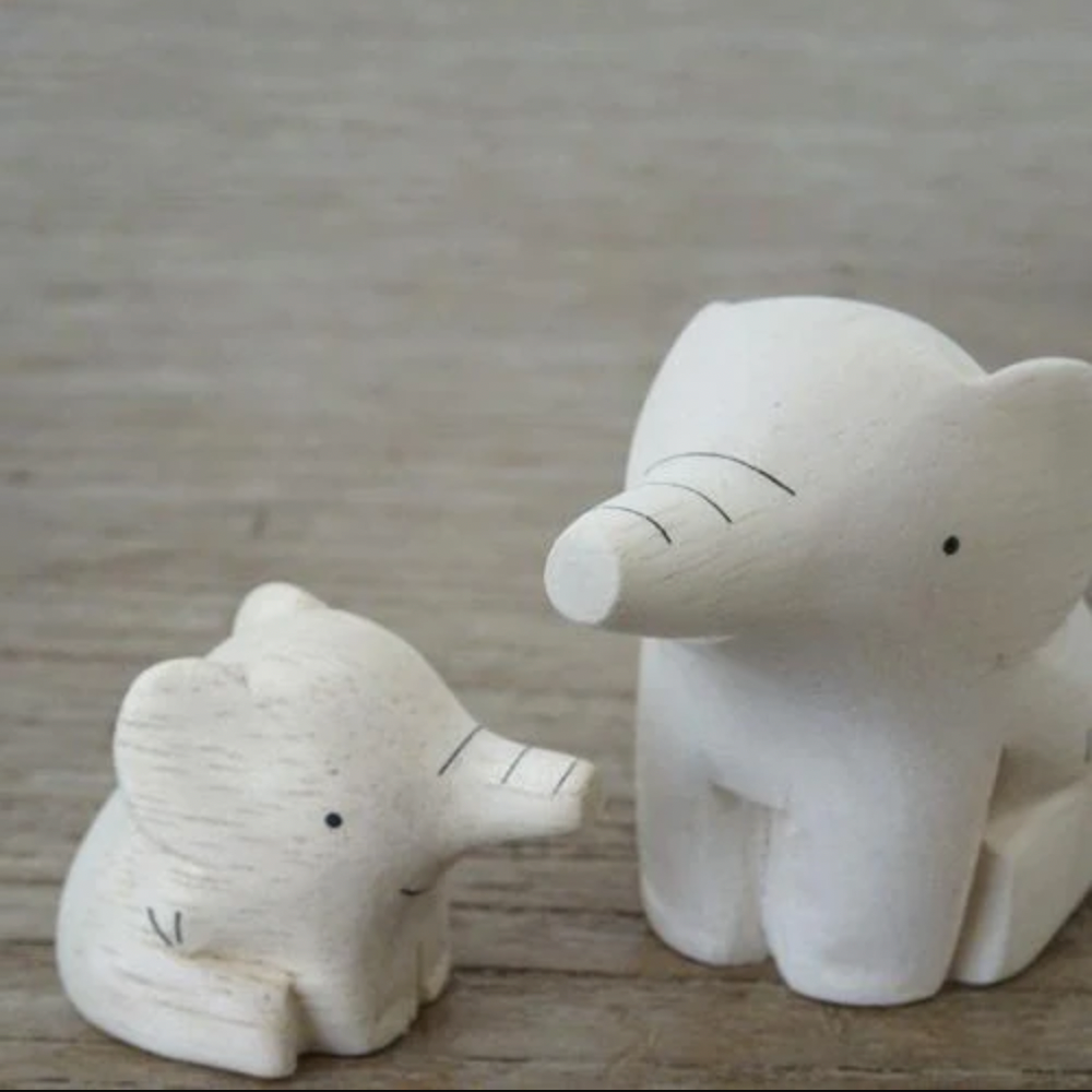 T-Lab./ Polepole Oyako/ Elephant Parent