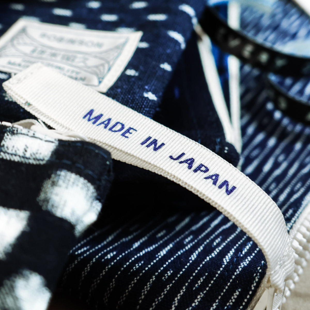 Pouch S Small cross Navy/Blue