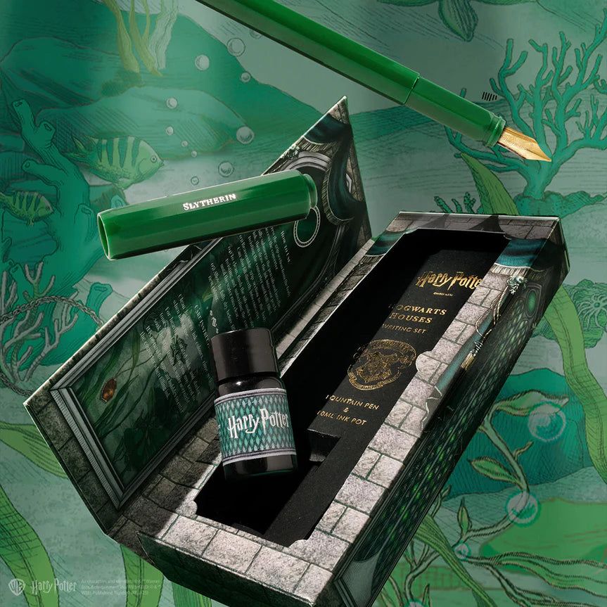 Warner Bros. - Harry Potter - Carousel Fountain Pen and 10ml Ink Set - Slytherin