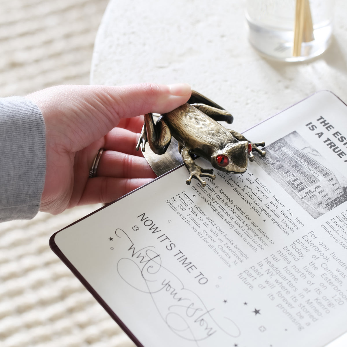 Esterbrook Frog Clip