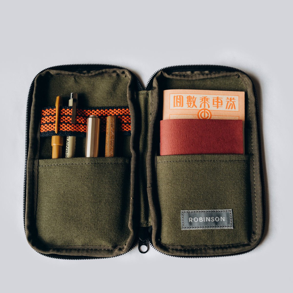 Pencil case ANYTHINGxROBINSON Green