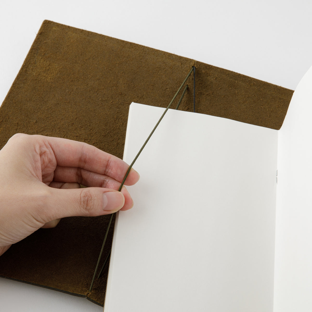 TRAVELER’S notebook Olive