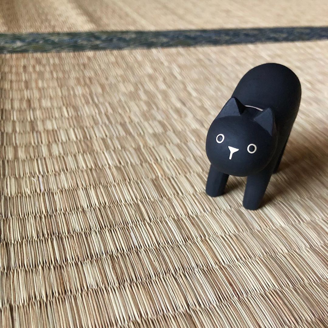 Pole pole wooden animal Black cat