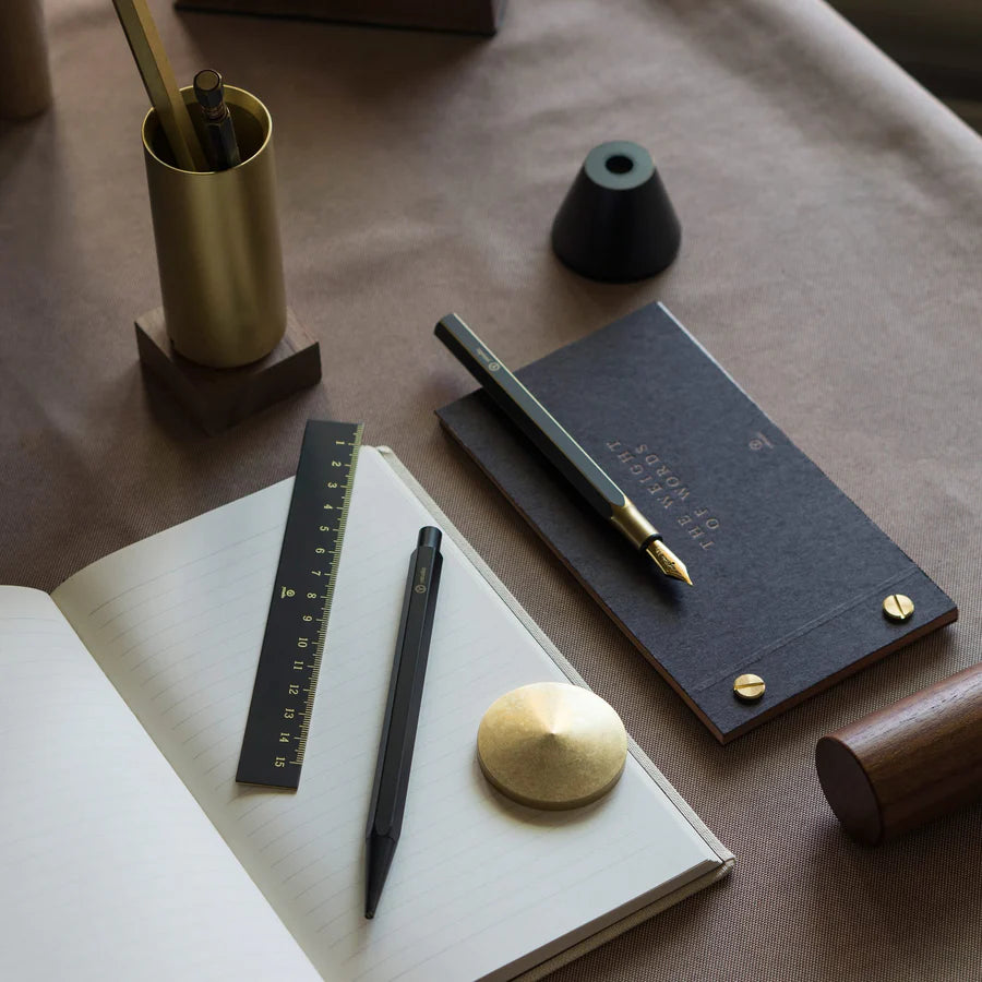 Classic Revolve-Sketching Pencil(Black)