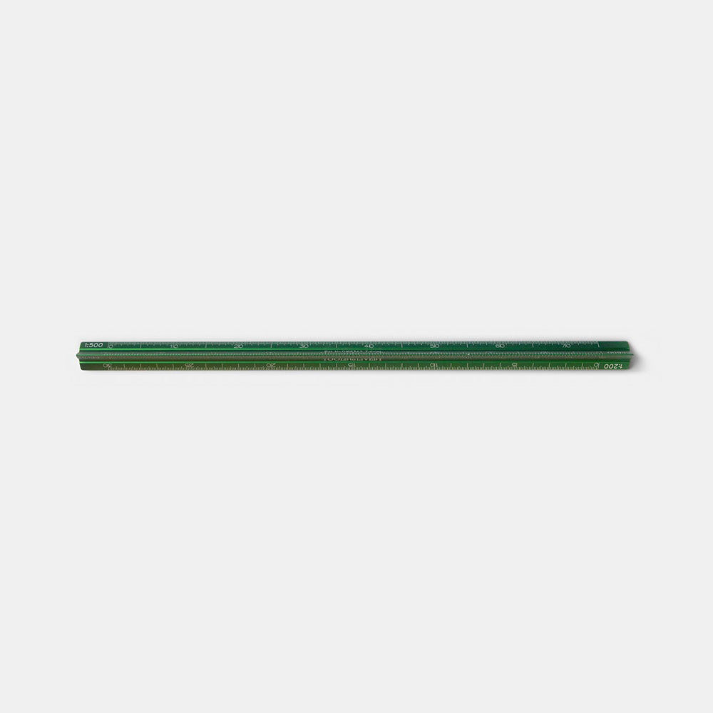 scale green