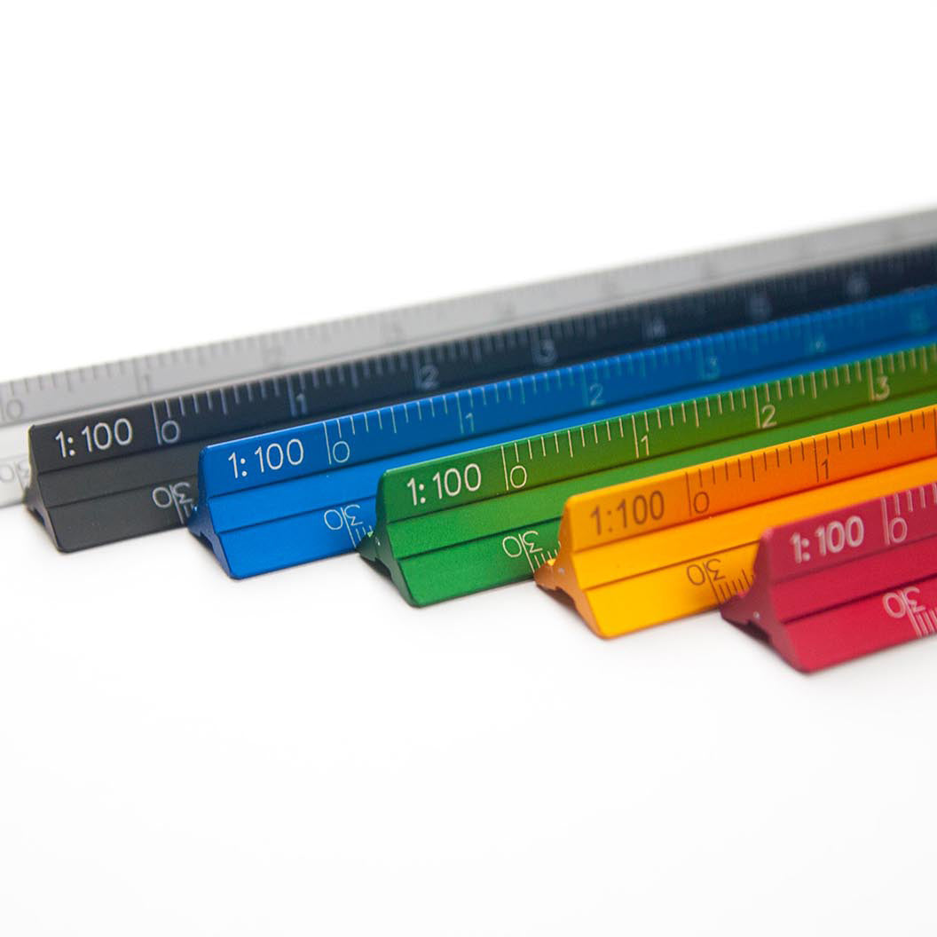 scale black